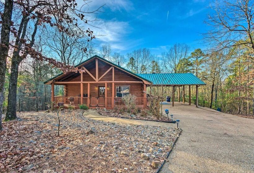 Pet Friendly Cabot Cabin W/ Fenced Yard!