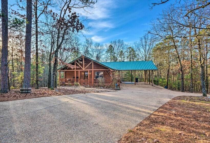 Pet Friendly Cabot Cabin W/ Fenced Yard!