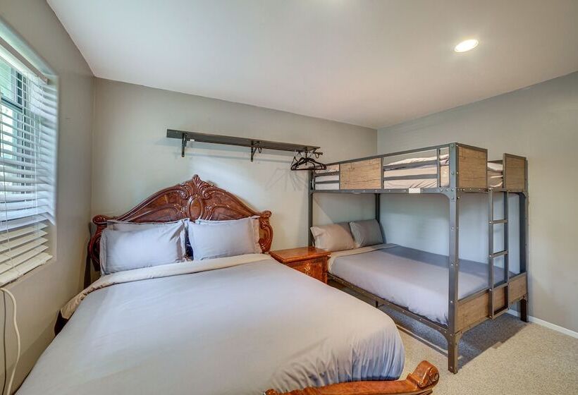 Pine Mountain Club Home W/ Beautiful View!