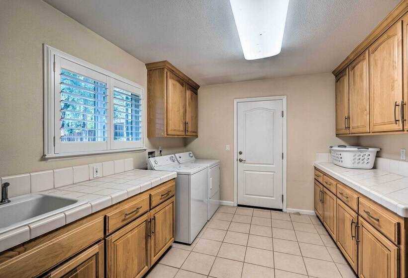 Pollock Pines  Mum S Retreat  W/ Large Deck!