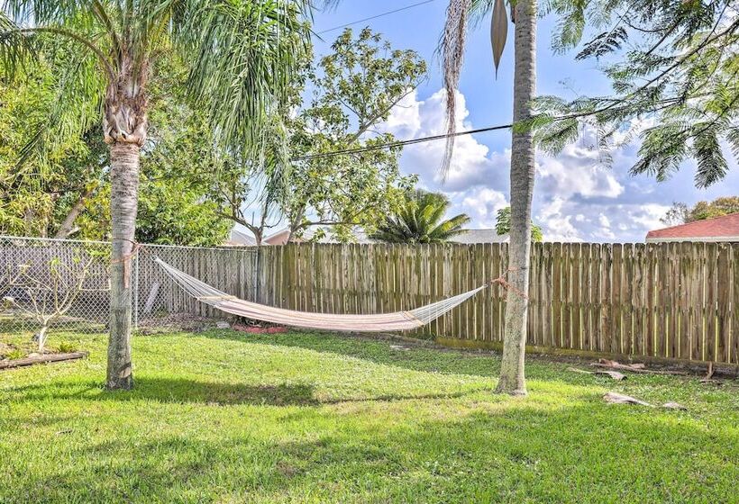 Port St Lucie Retreat ~ 8 Mi To Beach!