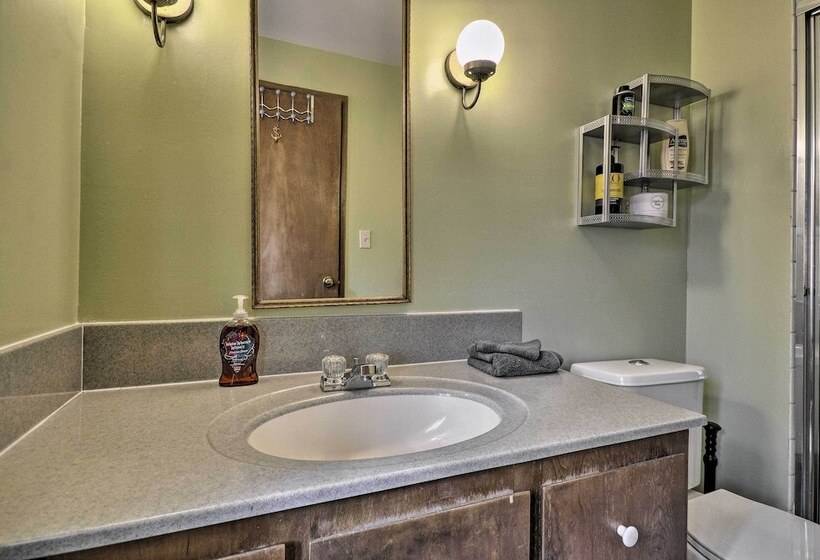 Portland Haven Next To St. Vincent S Hospital