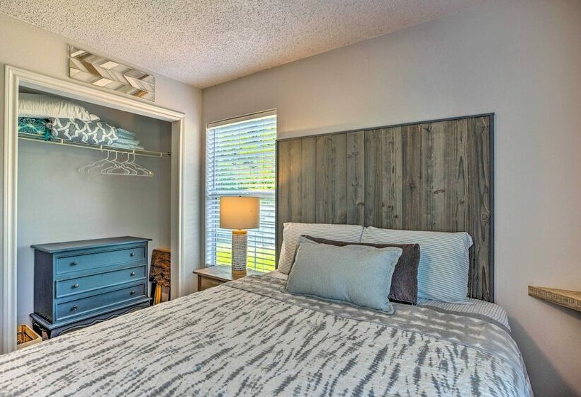 Pottsboro Home W/ Fire Pit < 1 Mi To Lake Texoma!