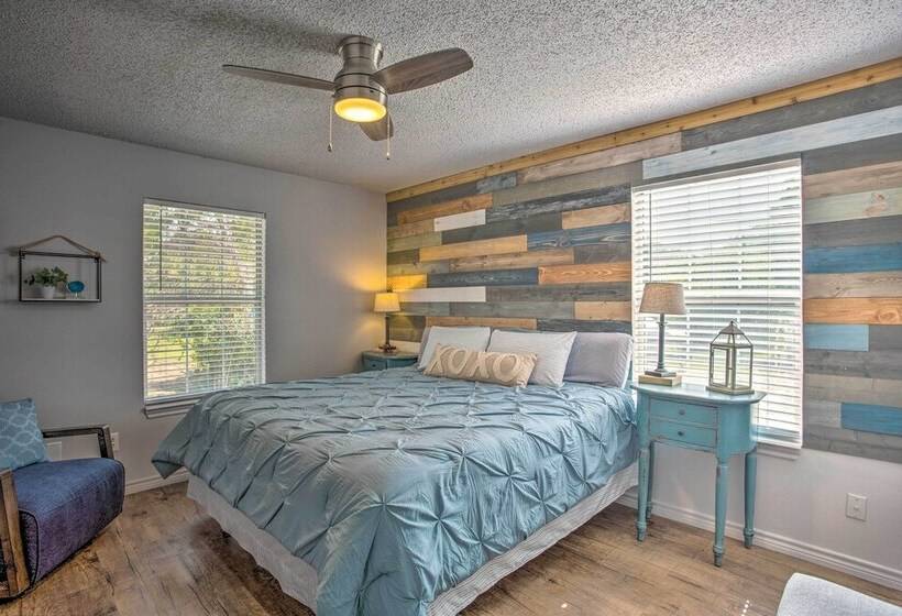 Pottsboro Home W/ Fire Pit < 1 Mi To Lake Texoma!