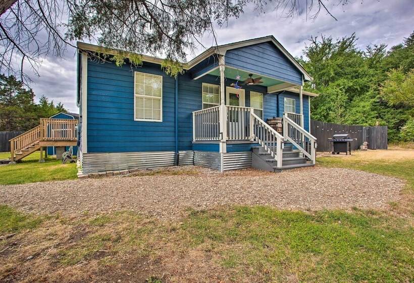 Pottsboro Home W/ Fire Pit < 1 Mi To Lake Texoma!