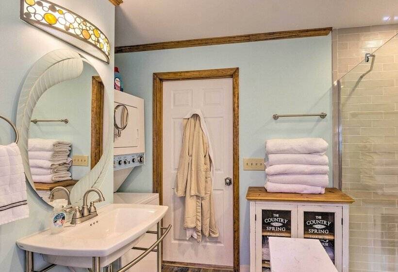 Private Blue Ridge Retreat: Hot Tub & Pool Table!