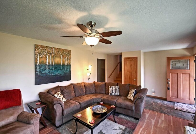 Quaint Duluth Hideaway W/ Private Fenced In Yard!