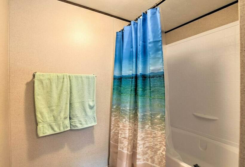 Quaint Port O Connor Home 3 Mi To Beach!