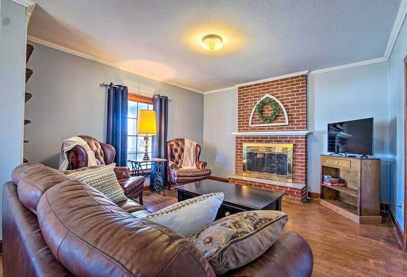 Quiet Family Home   12 Miles To Pomona State Park!