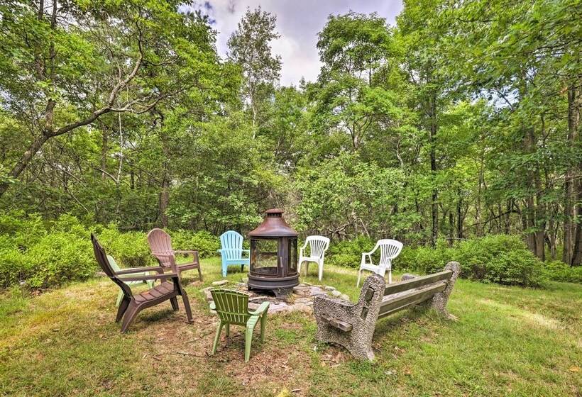 Quiet Long Pond Home On 1 Acre W/ Deck & Patio!