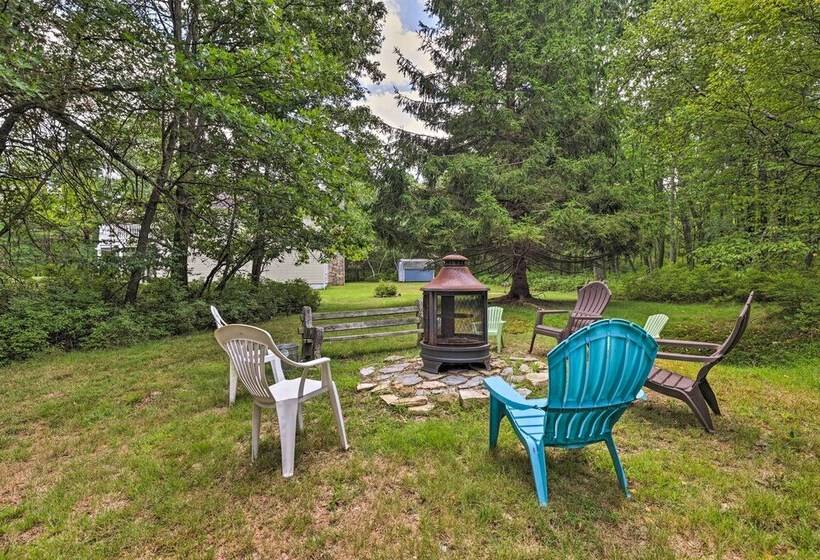 Quiet Long Pond Home On 1 Acre W/ Deck & Patio!