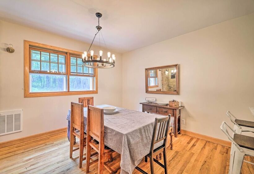 Quiet Long Pond Home On 1 Acre W/ Deck & Patio!