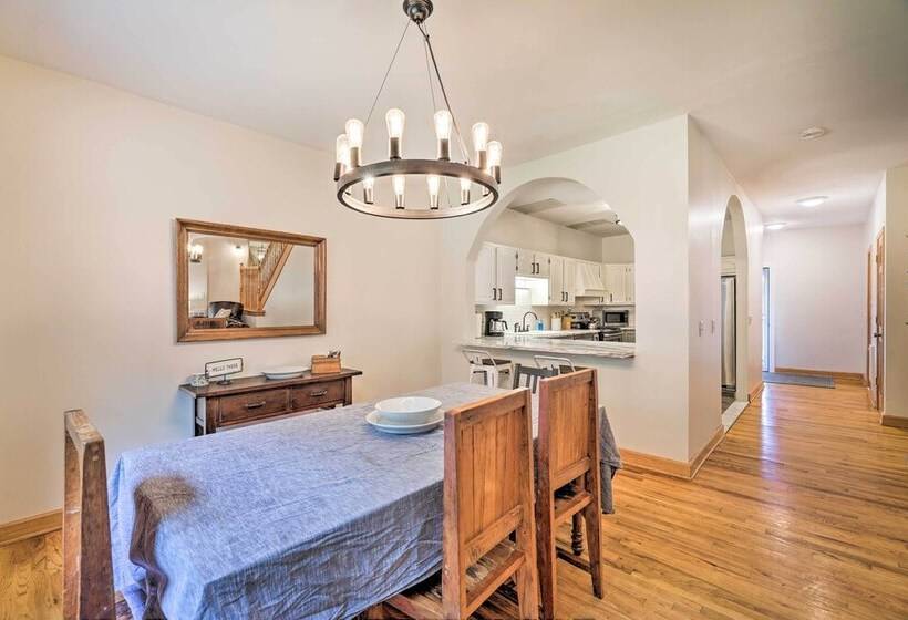 Quiet Long Pond Home On 1 Acre W/ Deck & Patio!