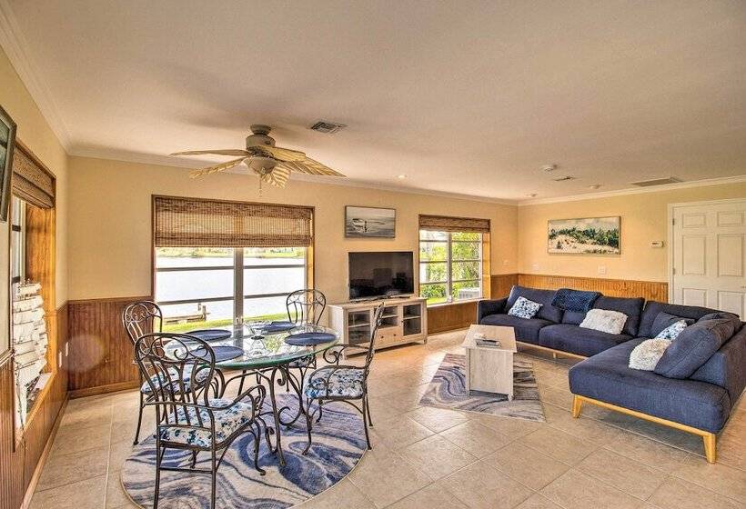Pet Friendly Sebastian Home On Lake; Golf Nearby