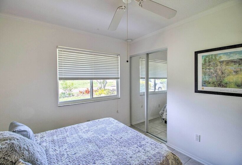 Pet Friendly Sebastian Home On Lake; Golf Nearby