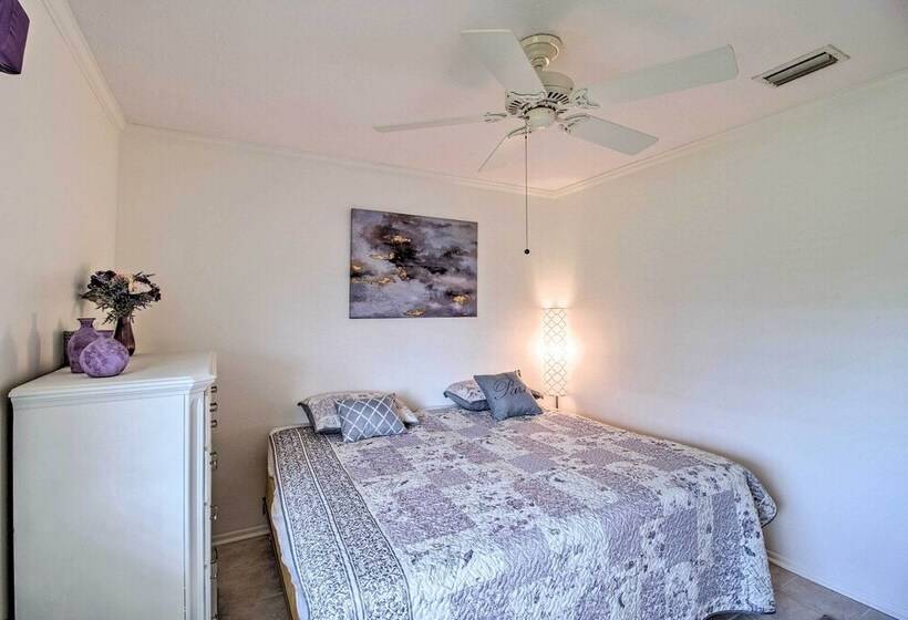 Pet Friendly Sebastian Home On Lake; Golf Nearby