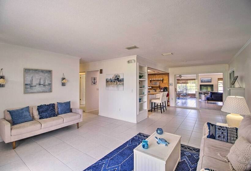 Pet Friendly Sebastian Home On Lake; Golf Nearby