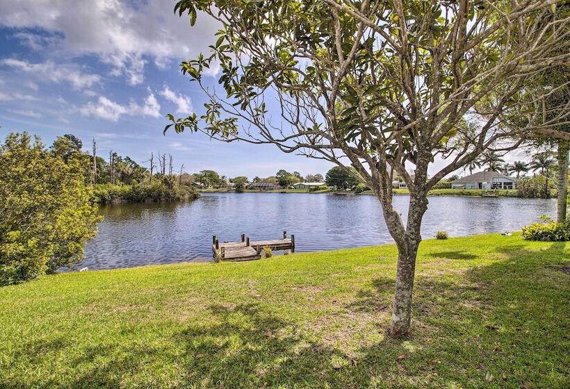 Pet Friendly Sebastian Home On Lake; Golf Nearby