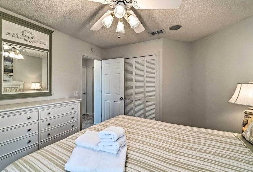 Bradenton Retreat W/ Backyard Oasis: Near Beach!