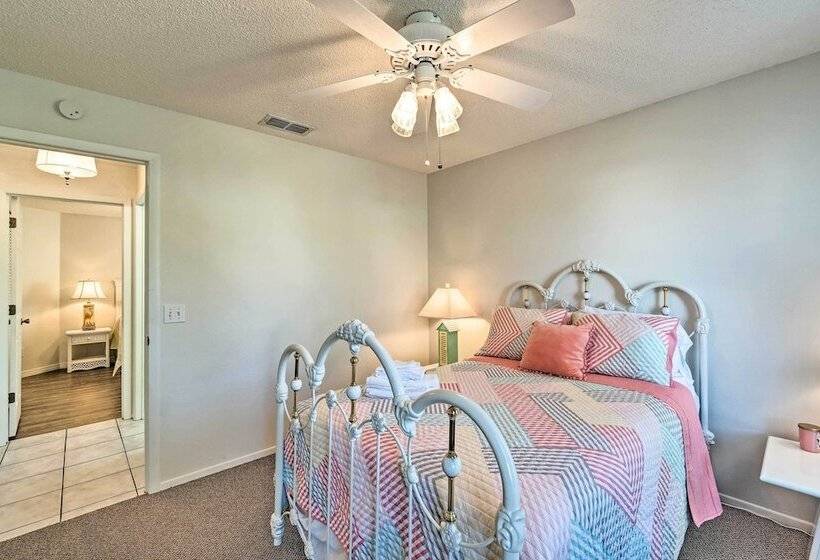 Bradenton Retreat W/ Backyard Oasis: Near Beach!