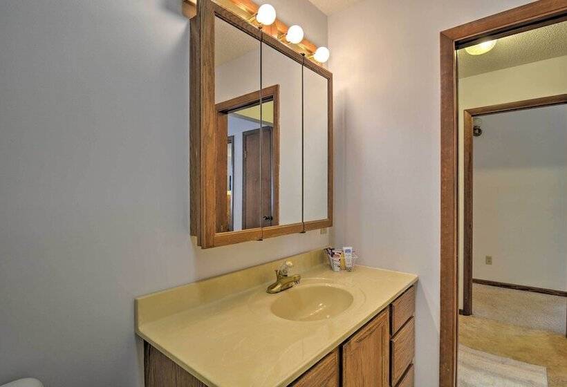 Quintessential Lake George House W/ Bbq & Fire Pit