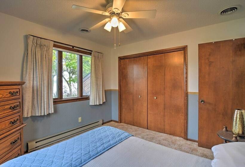 Quintessential Lake George House W/ Bbq & Fire Pit