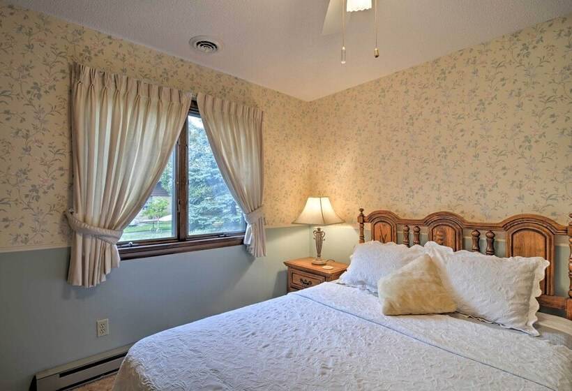 Quintessential Lake George House W/ Bbq & Fire Pit