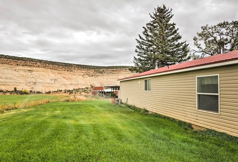 Ranch House In Boulder! Gateway To Nearby Parks!