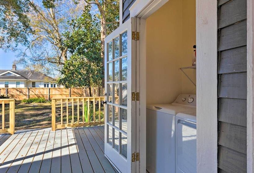 Renovated Historic Home W/ Yard: 2 Mi To Dtwn