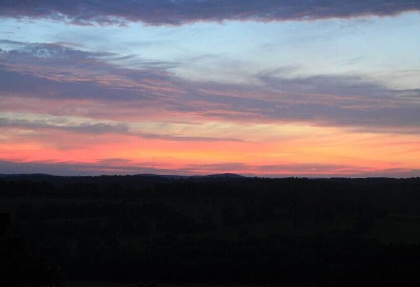 Riverfront Arkansas Retreat Near Fishing & Hiking!