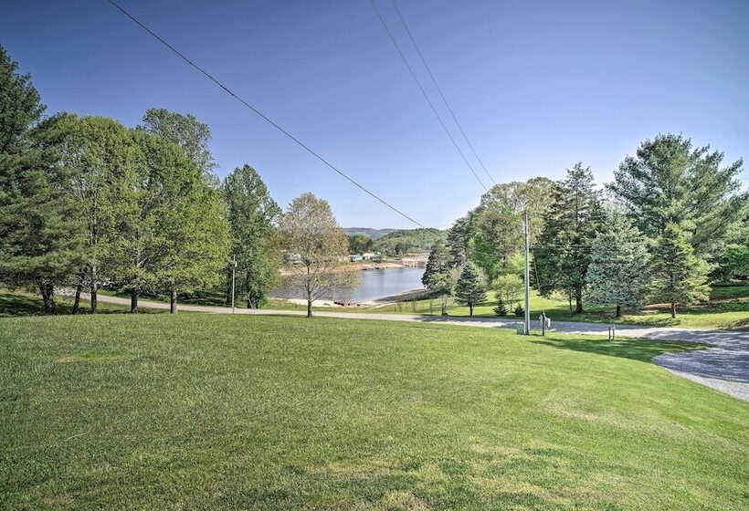 Rivers View Cherokee Lake Cabin W/ Fire Pit!