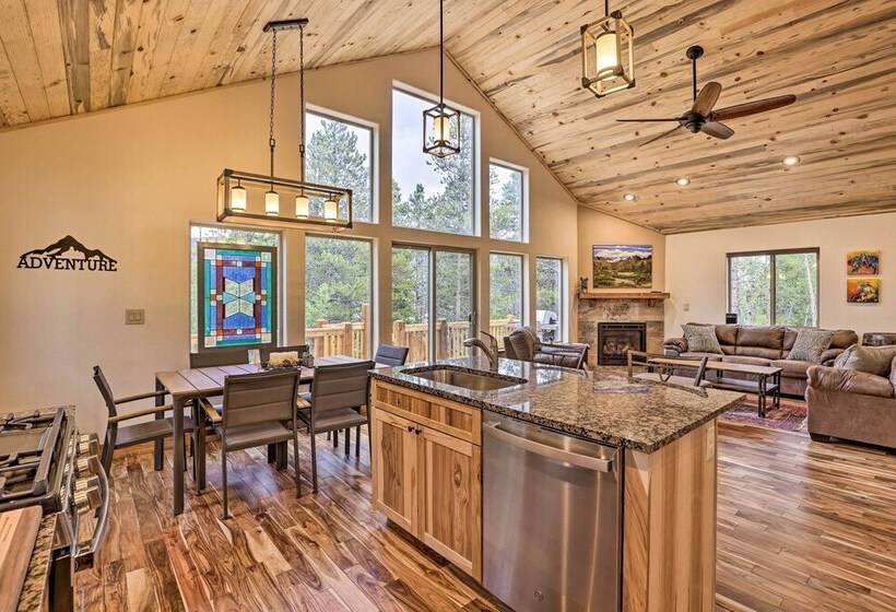 Rocky Mountain Alma Cabin With Deck & Hot Tub!