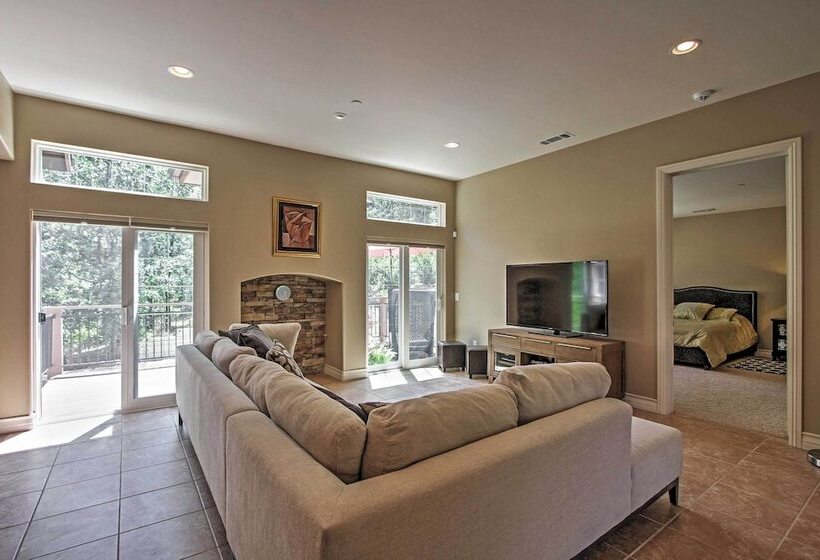 Roomy Home W/ Deck, 5 Mi To Lake Arrowhead Village