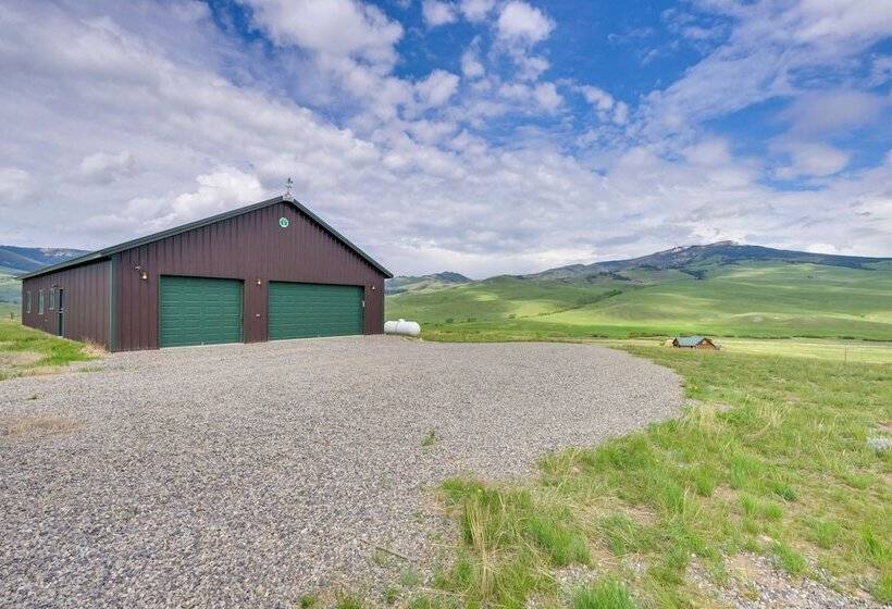 Rural Divide Cabin W/ Mountain Views!