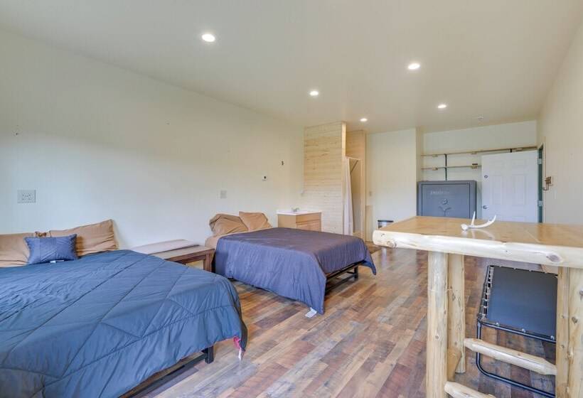 Rural Divide Cabin W/ Mountain Views!