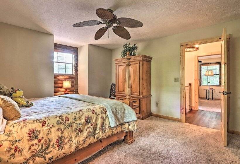 Mtn View Cabin W/ Hot Tub In Sevierville!