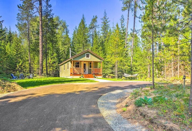 Rustic Chic Woodland Hideaway W/ Hot Tub!