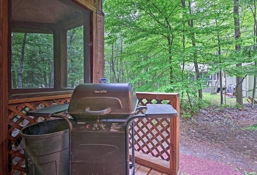 Deck & Fire Pit: Pocono Lake Home Near Skiing!