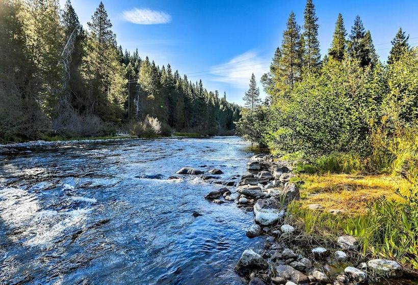 Rustic Riverfront Truckee Cabin W/ Gas Grill!