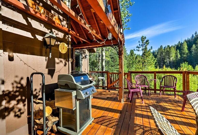 Rustic Riverfront Truckee Cabin W/ Gas Grill!