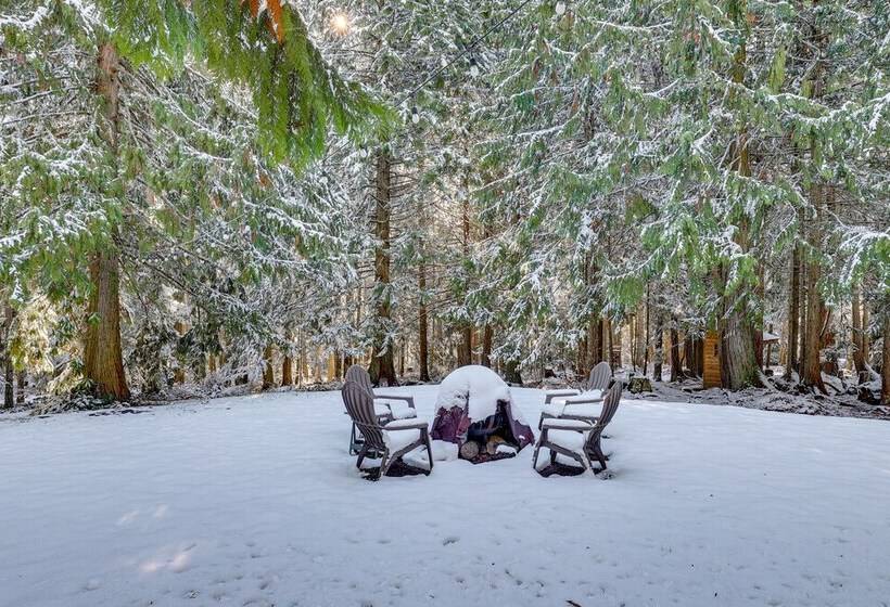 Rustic Sequim Cabin W/ Fire Pit & Forested Views!