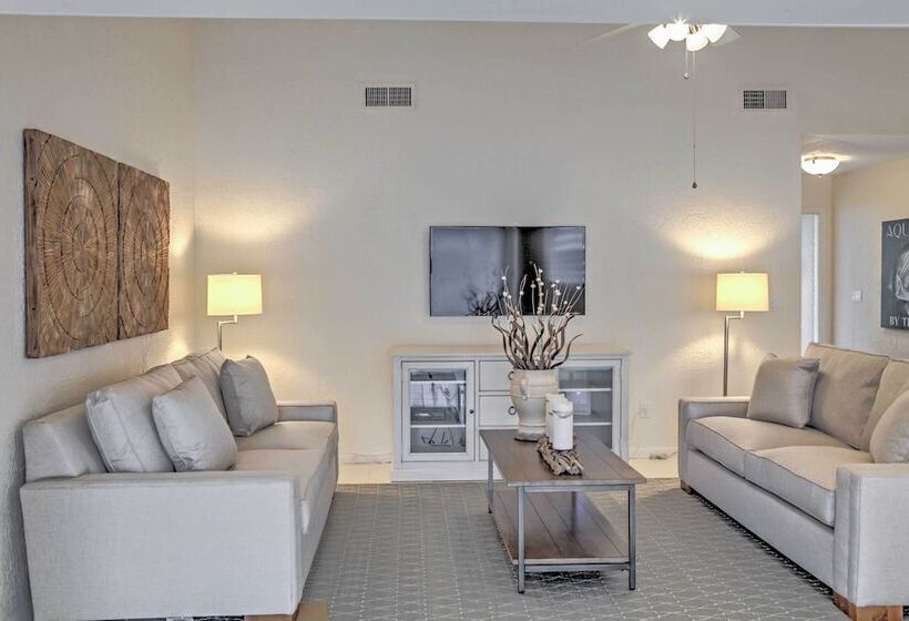 Sand Dollar  Jenson Beach Home W/ Pool Access!