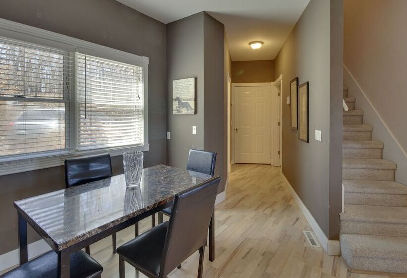 Secluded Flippin Home < 2 Mi To White River!