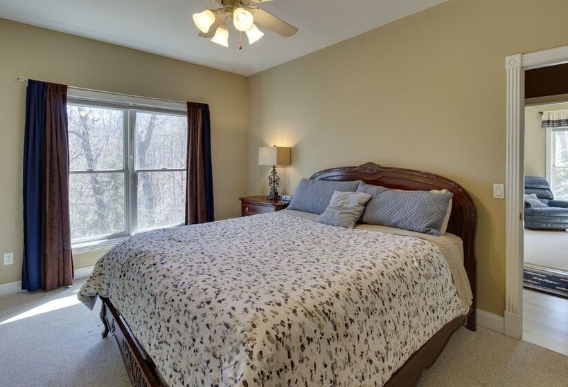 Secluded Flippin Home < 2 Mi To White River!