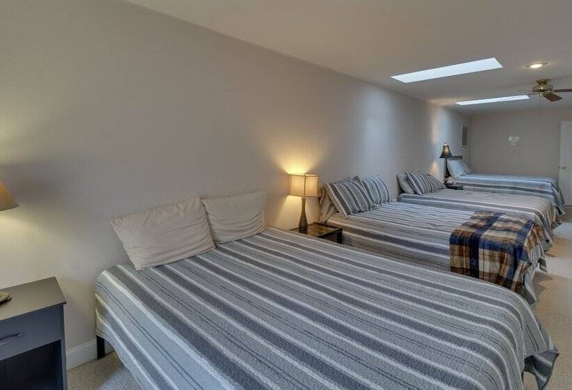 Secluded Flippin Home < 2 Mi To White River!