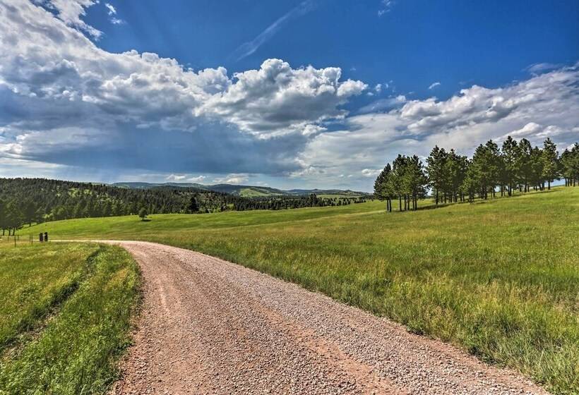 Hermosa Home W/ Deck: 2 Mi To Custer State Park!