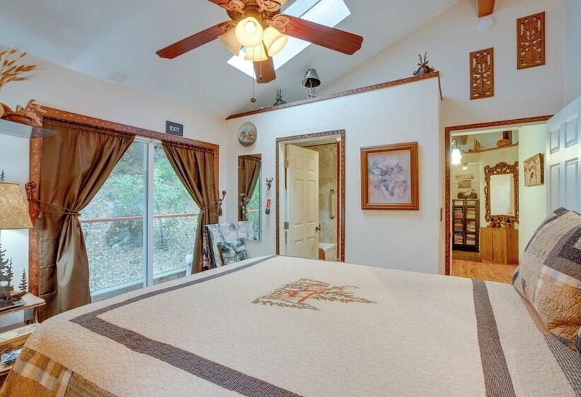 Secluded Placerville Cabin W/ Deck: Walk To River!