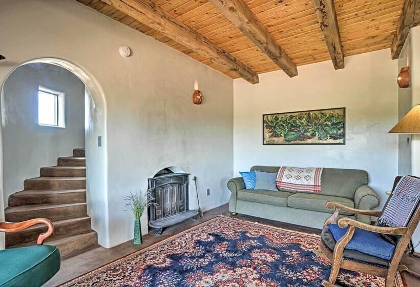 Secluded San Ysidro House W/ Desert Views!