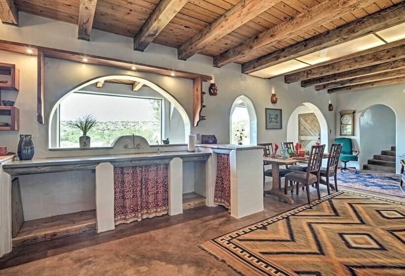 Secluded San Ysidro House W/ Desert Views!