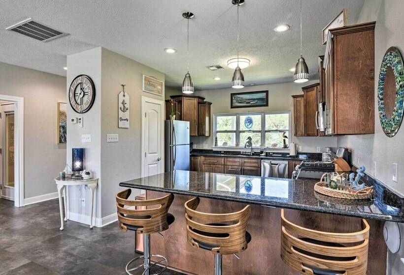 Secluded Seabrook Waterfront Home W/ Patio!